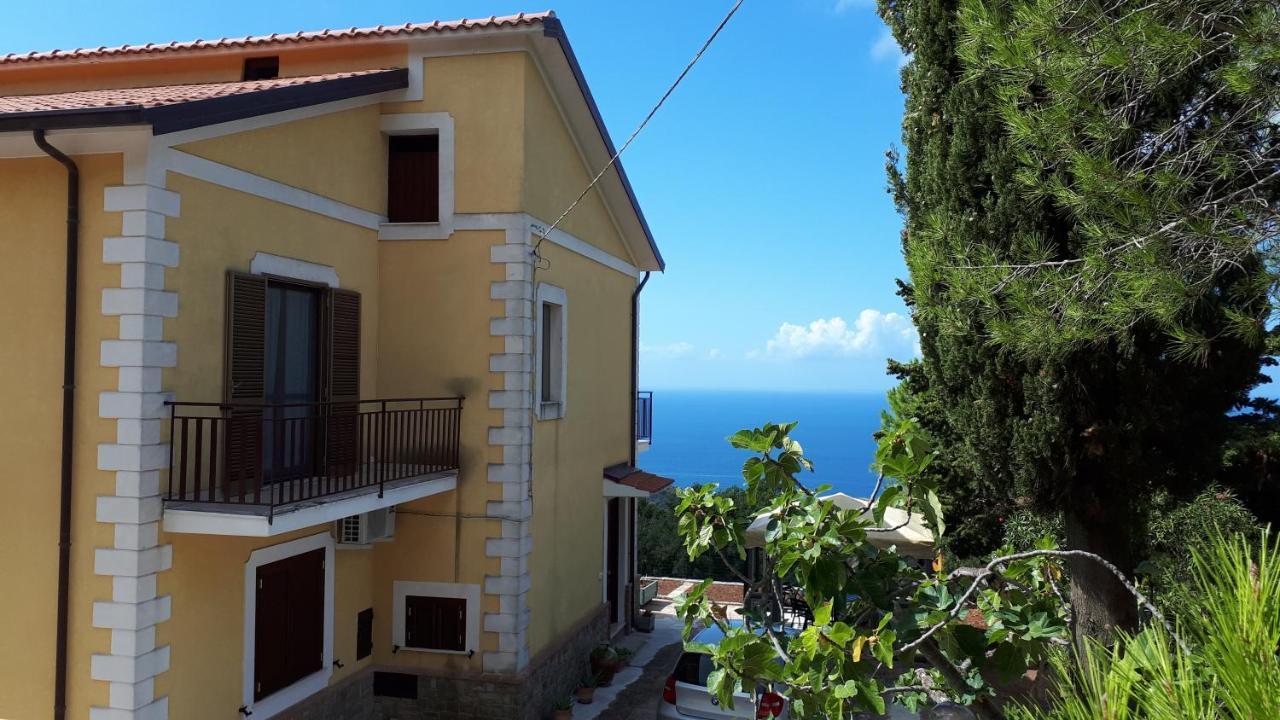 Le Pigne Casa Vacanze. Pollica Luaran gambar