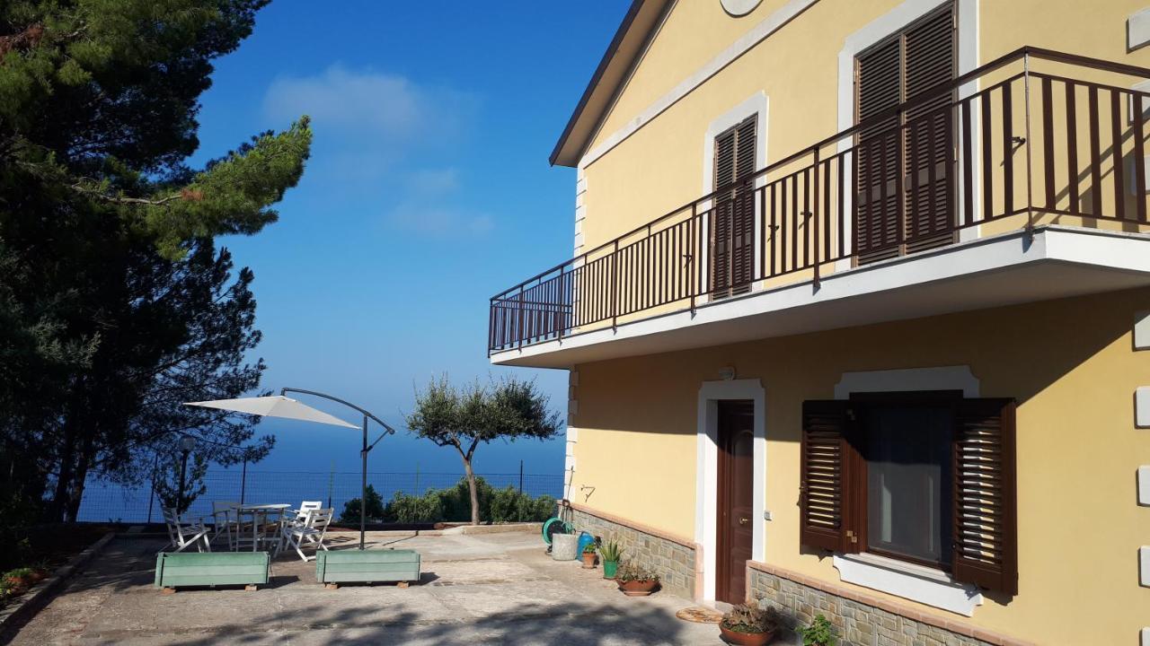 Le Pigne Casa Vacanze. Pollica Luaran gambar