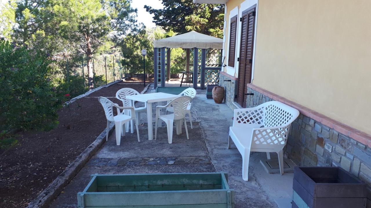 Le Pigne Casa Vacanze. Pollica Luaran gambar